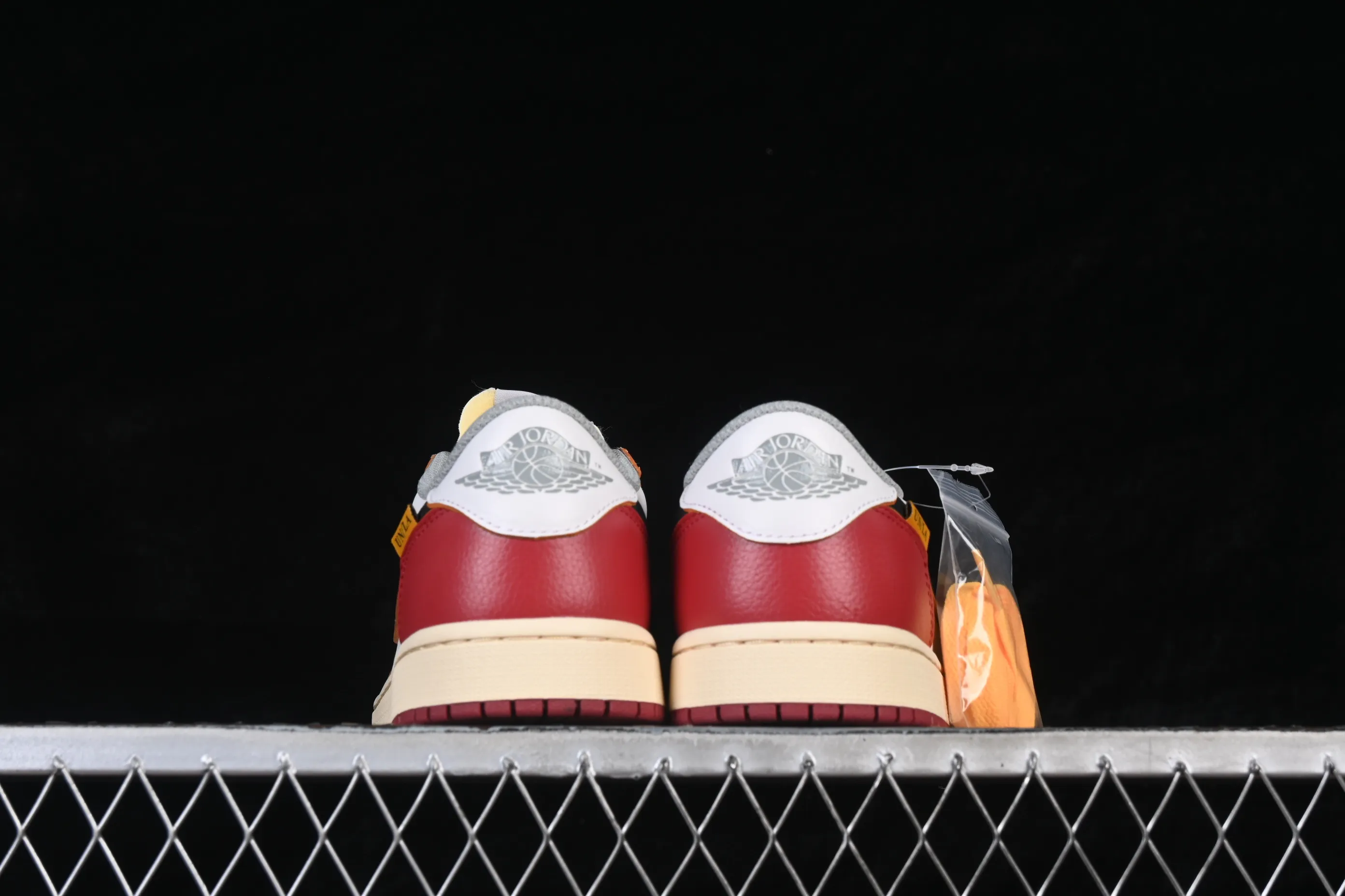 All categories Air Jordan Jordan series basketball shoes Air Jordan 1 Low Fragment Design x Union x Air Jordan 1 Hi Joe 1 Fujiwara Hirota Lightning low-top cultural casual sneakers HQ6998-106